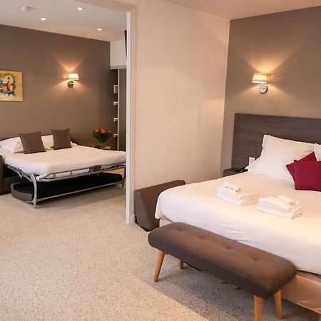 Hotel Le Chapon Fin Моасак Екстериор снимка