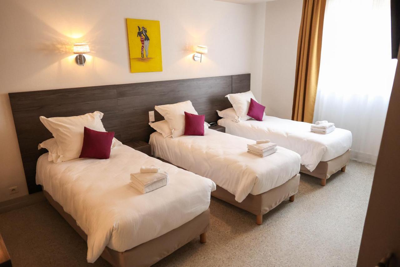 Hotel Le Chapon Fin Моасак Екстериор снимка